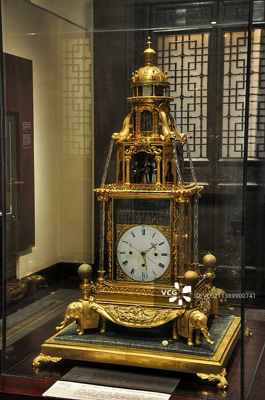 香港文化博物馆宫廷钟表图片素材