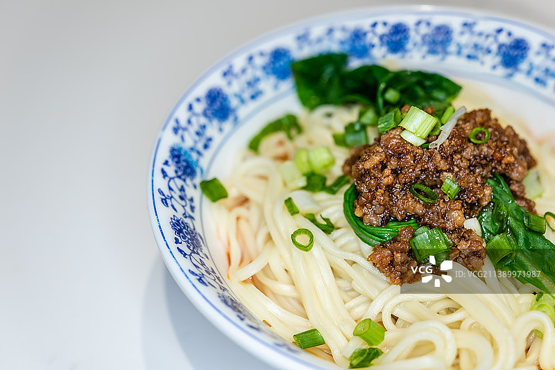 中国四川成都小吃担担面图片素材