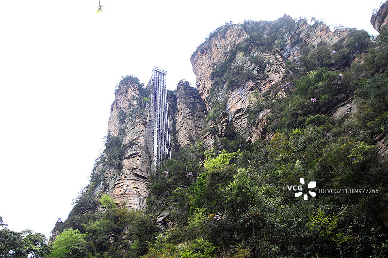 湖南张家界市袁家界百龙天梯图片素材