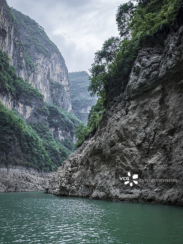国家级重点风景名胜5A旅游景区重庆巫山小三⬇️图片素材