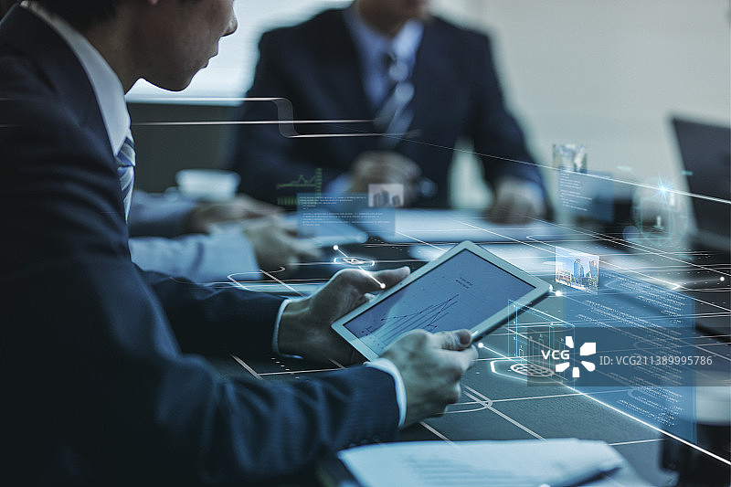 商务人士在开会图片素材