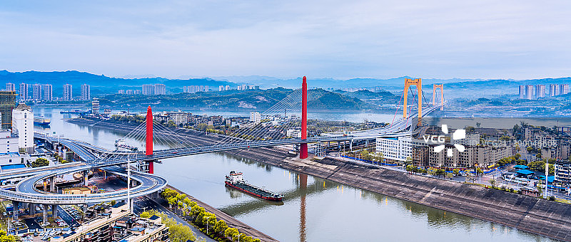 中国湖北宜昌至喜长江大桥清晨风光图片素材