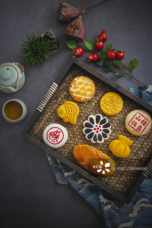 影棚拍摄中式糕点图片素材