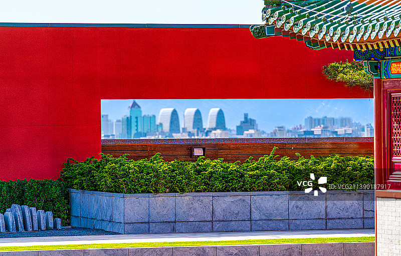 中国北京市，隆福寺眺望北京天际线图片素材