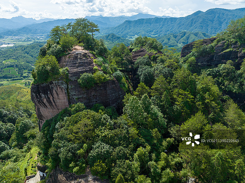 无人机视角，武夷山白云峰白云寺图片素材