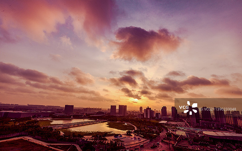 扬州明月湖朝霞图片素材