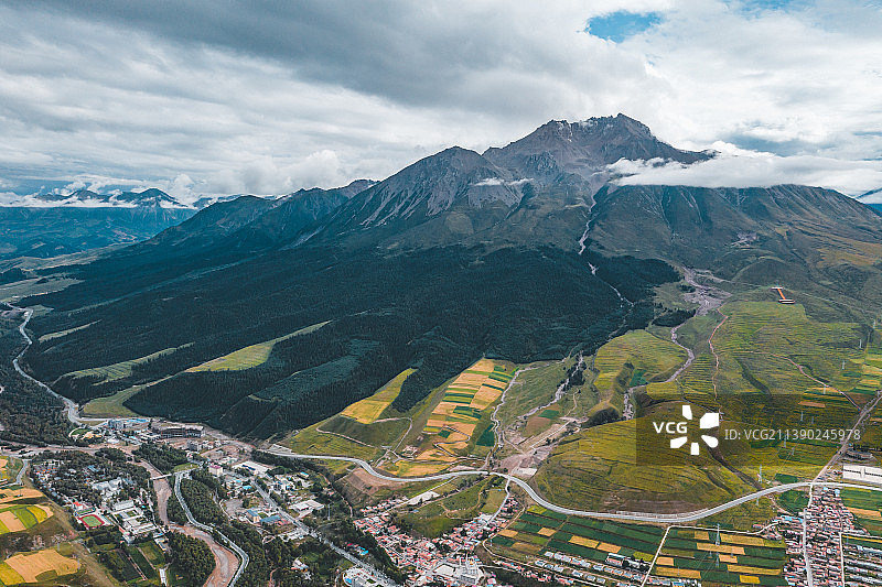 祁连山脉（卓尔山）图片素材
