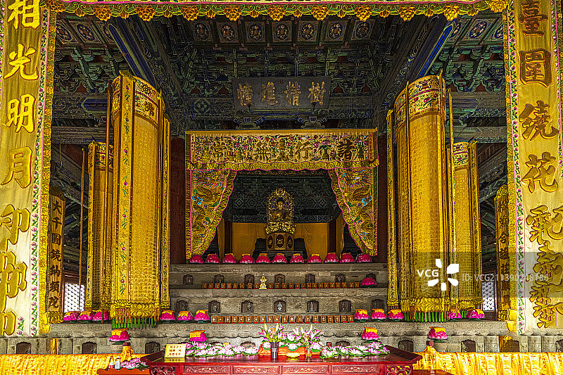 戒台寺 潭柘寺 古建筑 大雄宝殿 寺庙 大殿 选佛场 天下第一戒坛 帝王树 千佛阁 铜钟 庭院 古树图片素材