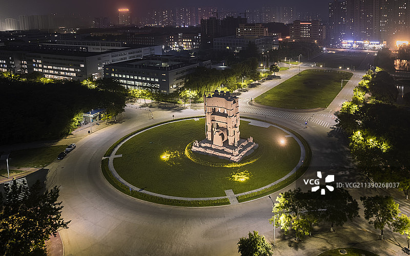 燕大水压机2图片素材