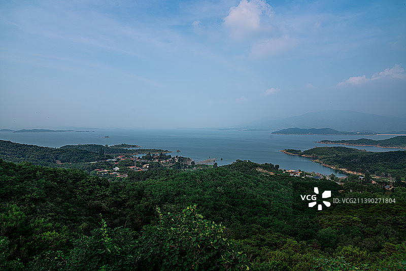 北京市密云区日光山谷观景台看密云水库图片素材