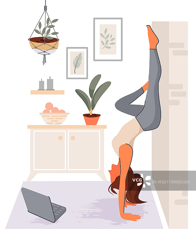 在家运动的女人图片素材