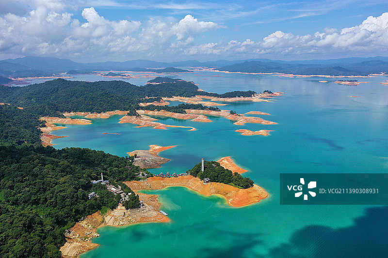 广东省河源市东源县新丰江水库万绿湖镜花缘景区航拍图片素材
