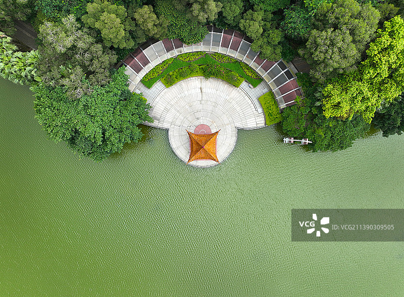 广东省江门市蓬江区五邑大学东湖公园航拍图片素材