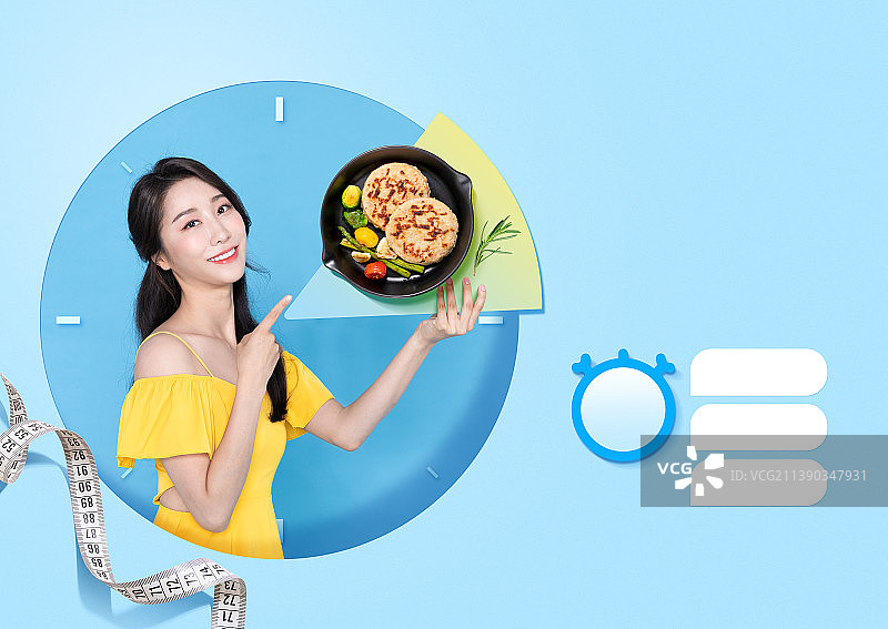 清淡健康饮食海报，搭配韩式模特_鸡胸牛排图片素材