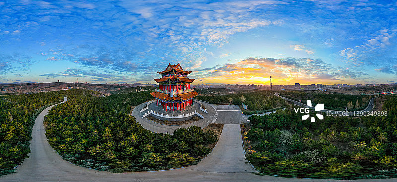 乌兰察布紫云阁霞光图片素材