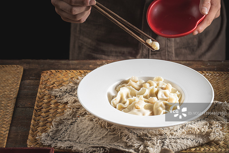 家乡 复古风 乡村风 中式 美食 饺子 鲜贝图片素材
