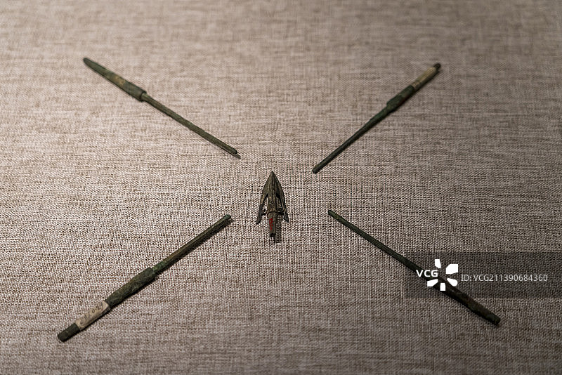 河南博物院战国时期兵器文物图片素材