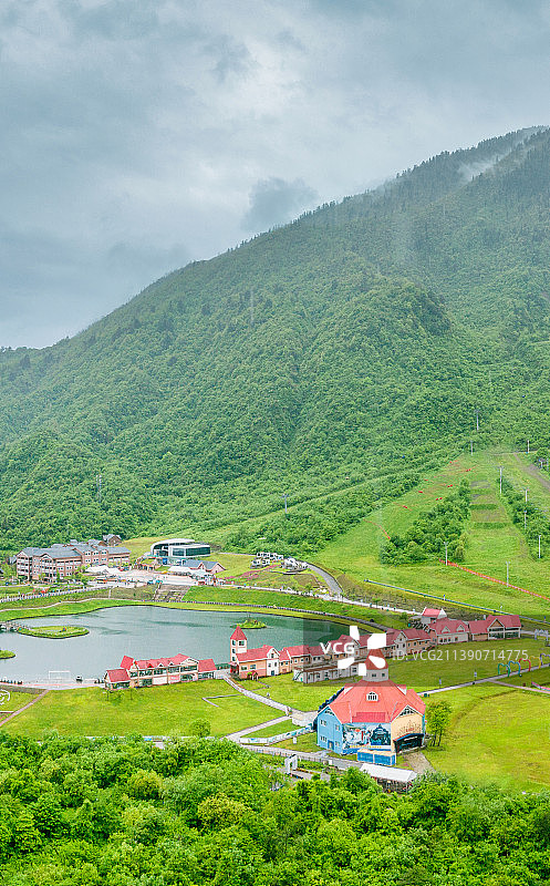 成都西岭雪山森林度假村自然风光图片素材