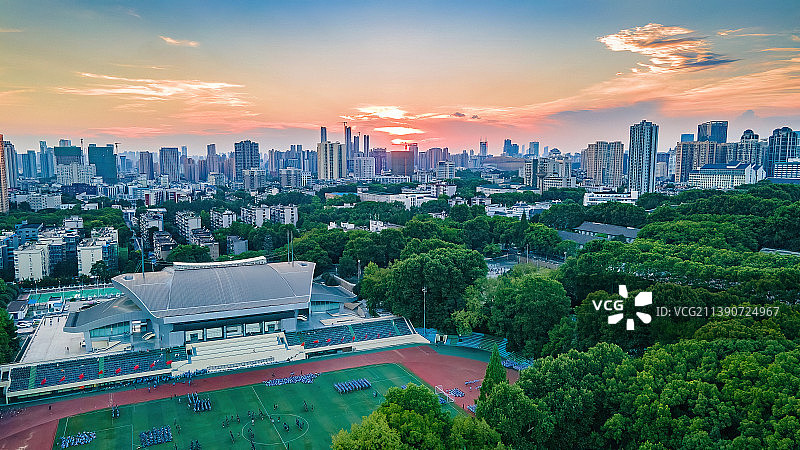 夕阳校园图片素材
