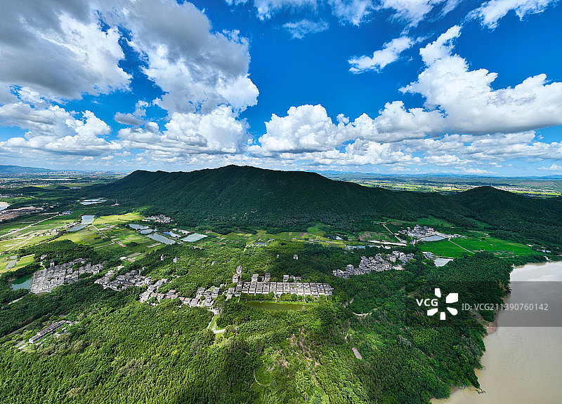 广东省江门市世界遗产开平碉楼与古村落马降龙碉楼群航拍图片素材