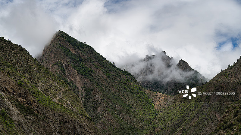 中国甘肃甘南州迭部县腊子口风景区图片素材