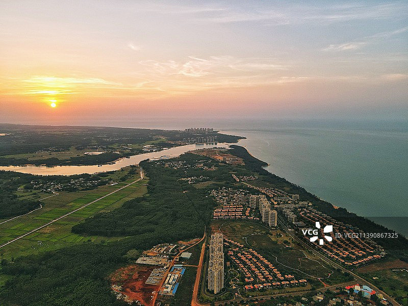 江流入海图片素材