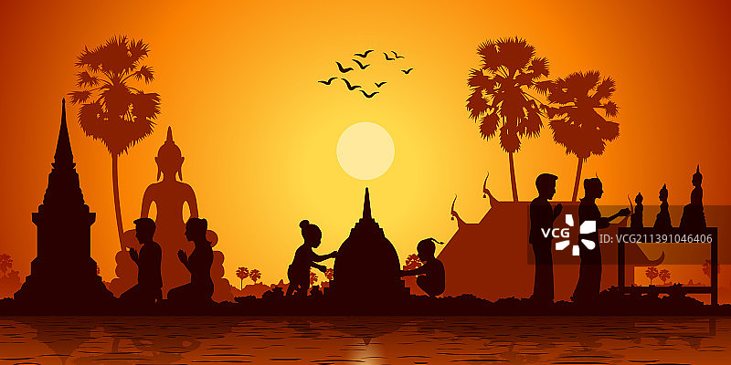 泰国儿童泼水节堆沙图片素材