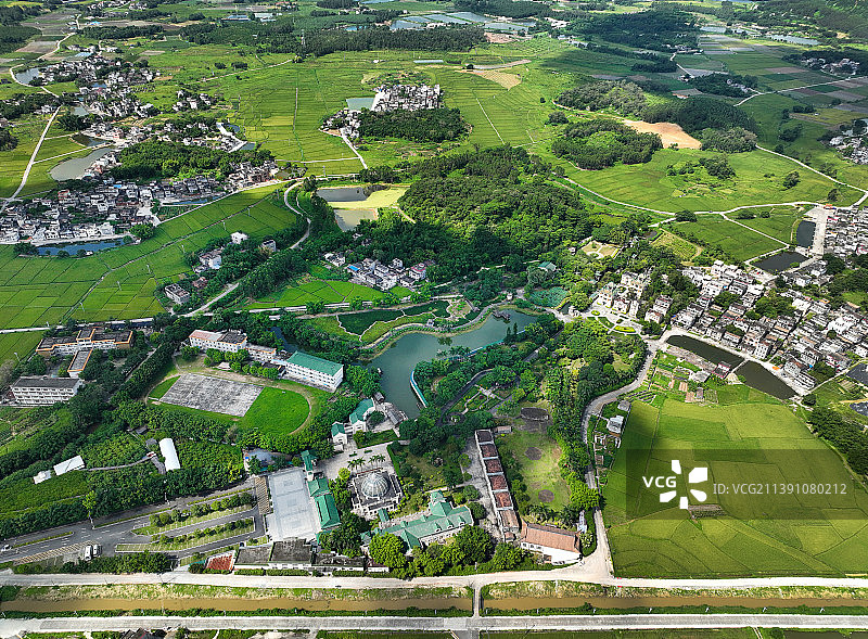 广东省江门市世界遗产开平碉楼与古村落赓华村立园航拍图片素材