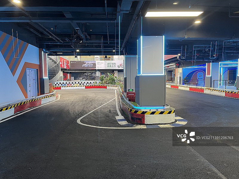 卡丁车跑道图片素材