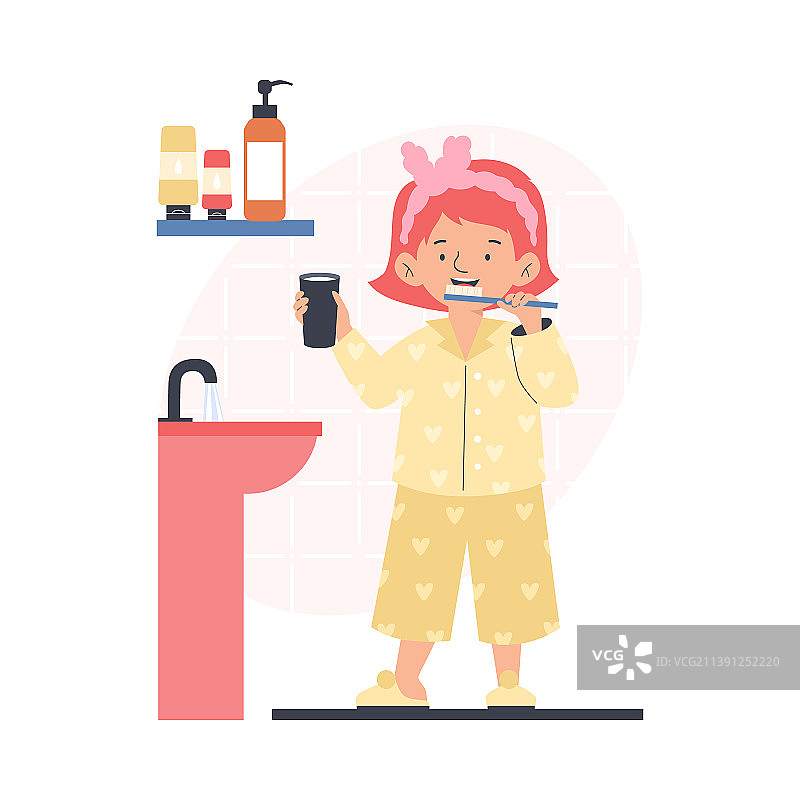 儿童在晚上或早晨刷牙图片素材