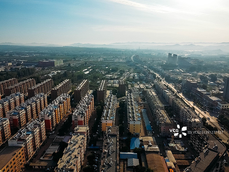 建平县 人民路 京沈路 东环岛 热电公司 清晨图片素材