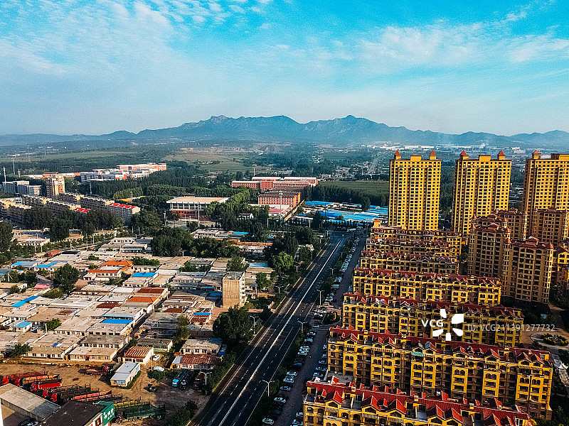 建平县 人民路 京沈路 东环岛 热电公司 清晨图片素材