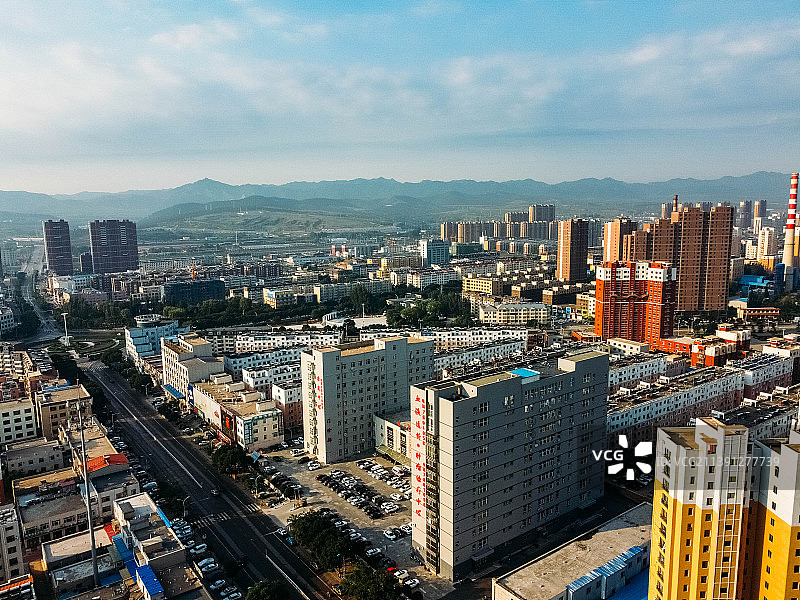 建平县 人民路 京沈路 东环岛 热电公司 清晨图片素材