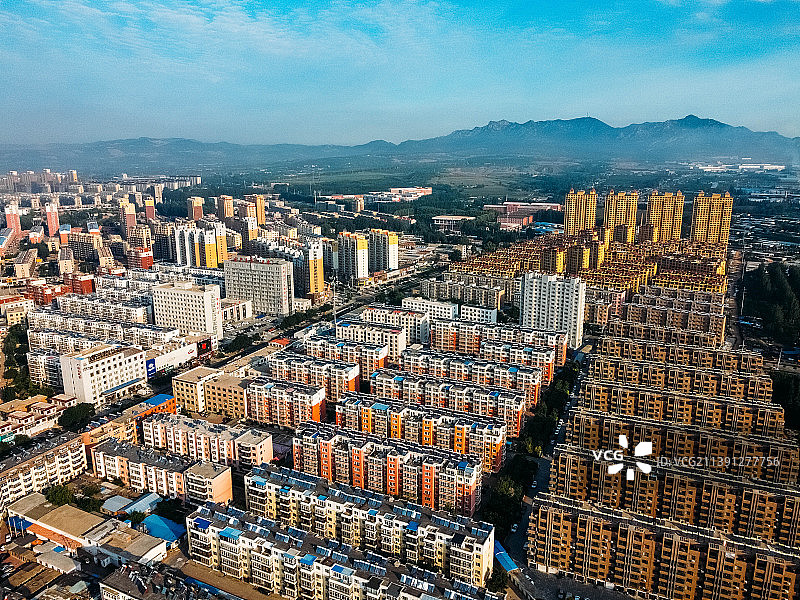 建平县 人民路 京沈路 东环岛 热电公司 清晨图片素材