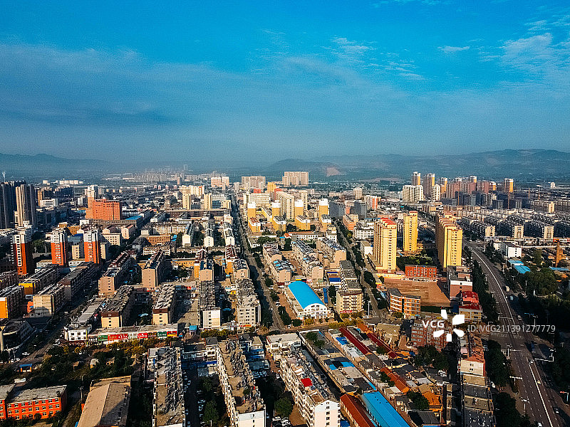 建平县 人民路 京沈路 东环岛 热电公司 清晨图片素材