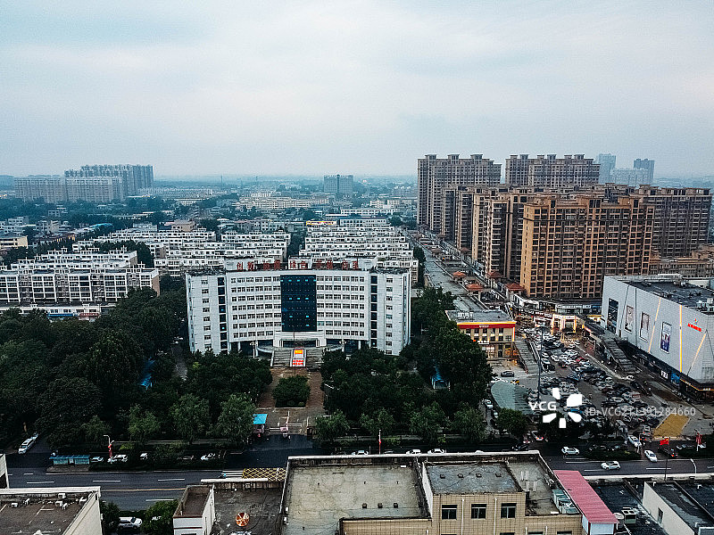 容城县 惠友购物广场 雄安新区 奥威大厦 奥威路 中医院图片素材