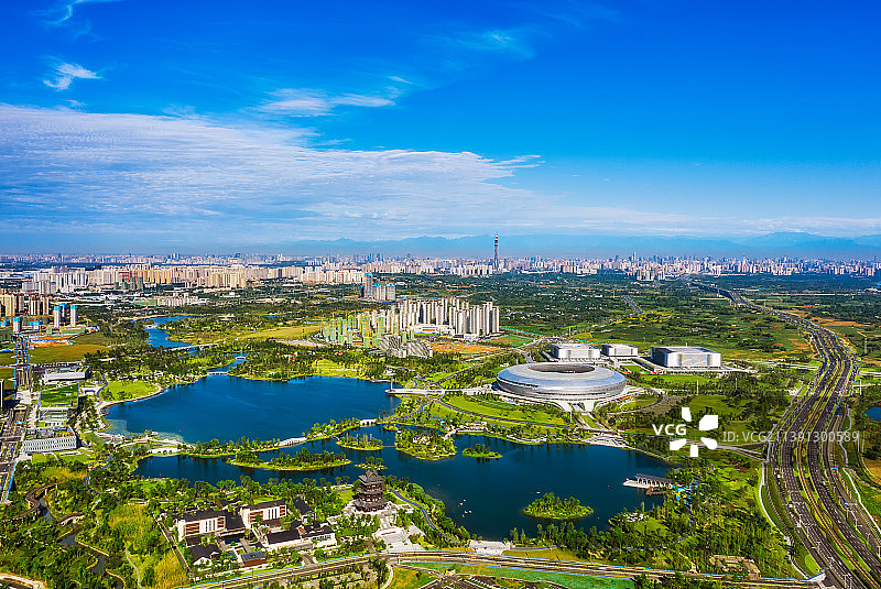 四川成都龙泉驿东安湖体育中心航拍图图片素材