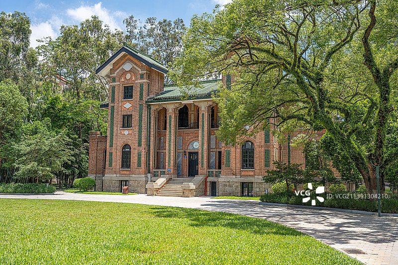 中山大学南校区怀士堂 小礼堂 康乐园红楼图片素材