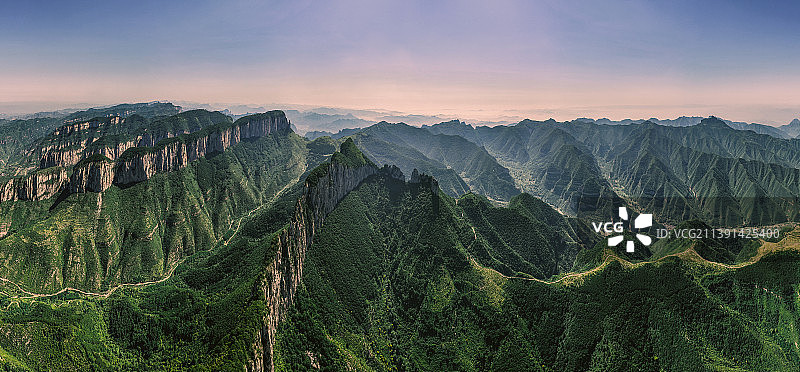 太行山的夏天图片素材
