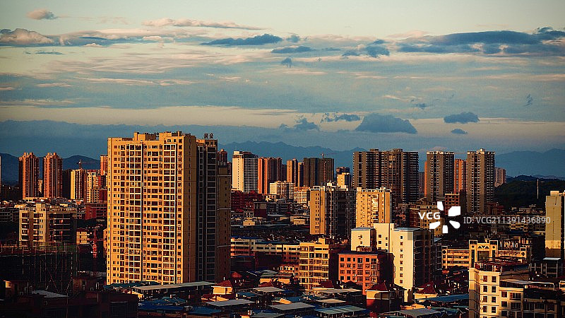 小城日出，辉洒耒阳图片素材