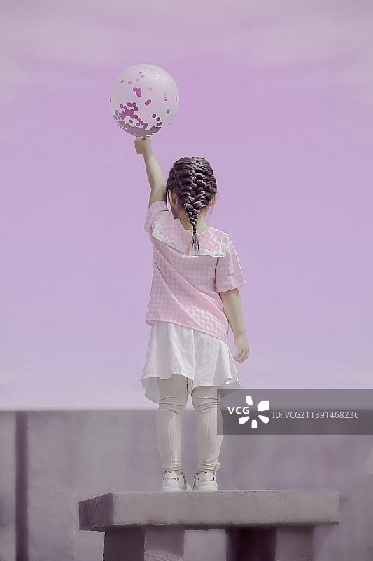 飞不高图片素材