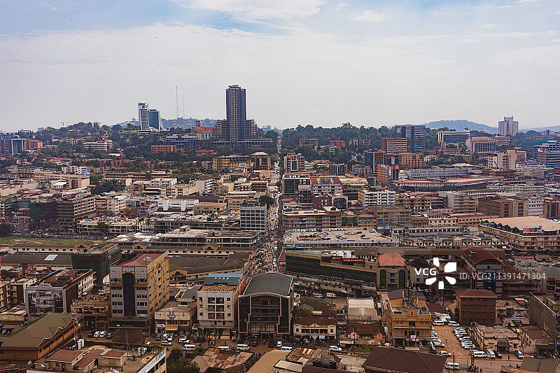 鸟瞰乌干达首都坎帕拉一景图片素材