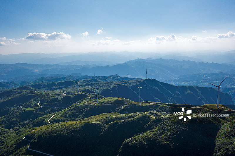 贵州遵义仙人山风力发电图片素材