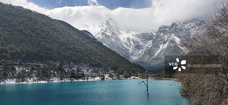 蓝月谷图片素材