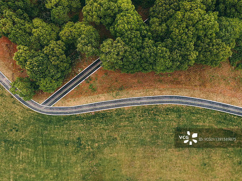 三岔路图片素材