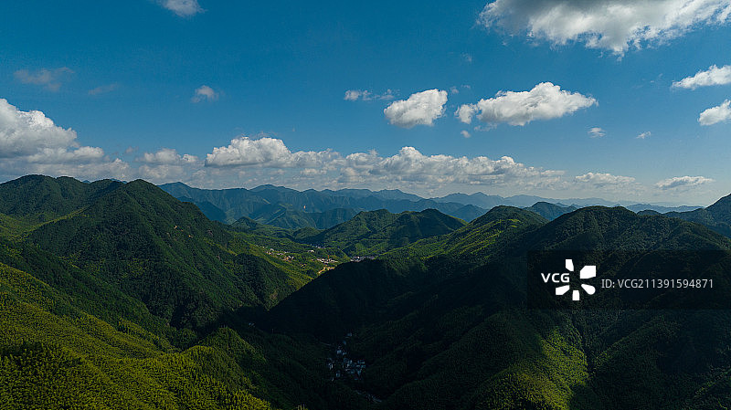 浙江省衢州市柯城区桃园七里风景区，称得上是衢州的后花园图片素材