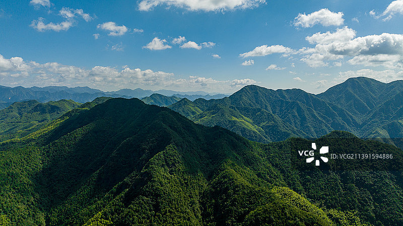 浙江省衢州市柯城区桃园七里风景区，称得上是衢州的后花园图片素材