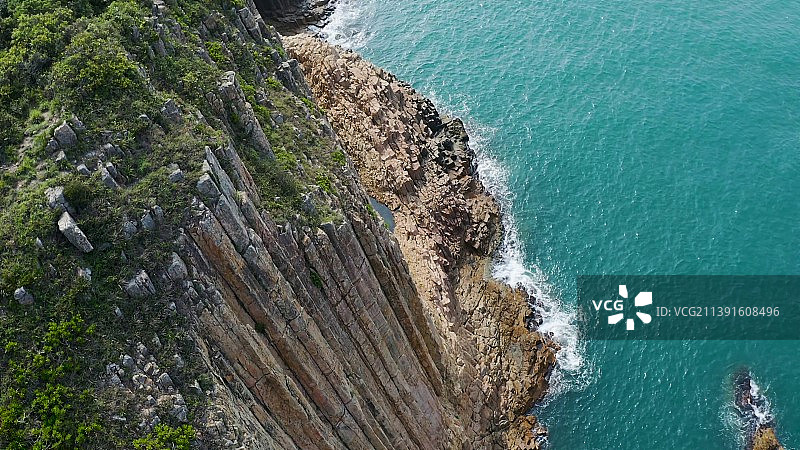 海边悬崖的高角度视图图片素材