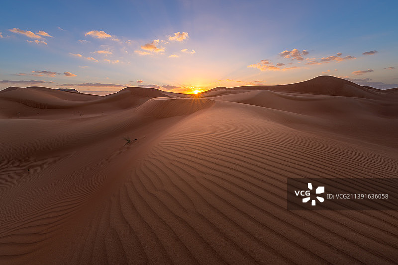 阿拉伯联合酋长国沙迦沙漠风光图片素材