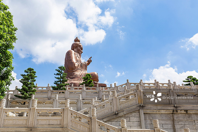 广东省广州市花都区圆玄道观老子雕像图片素材